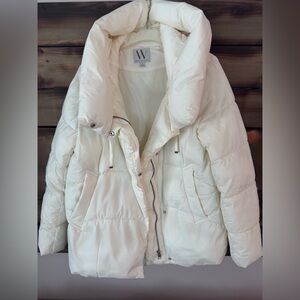 Oversized Women's ivory white Puffer Jacket size small fits medium